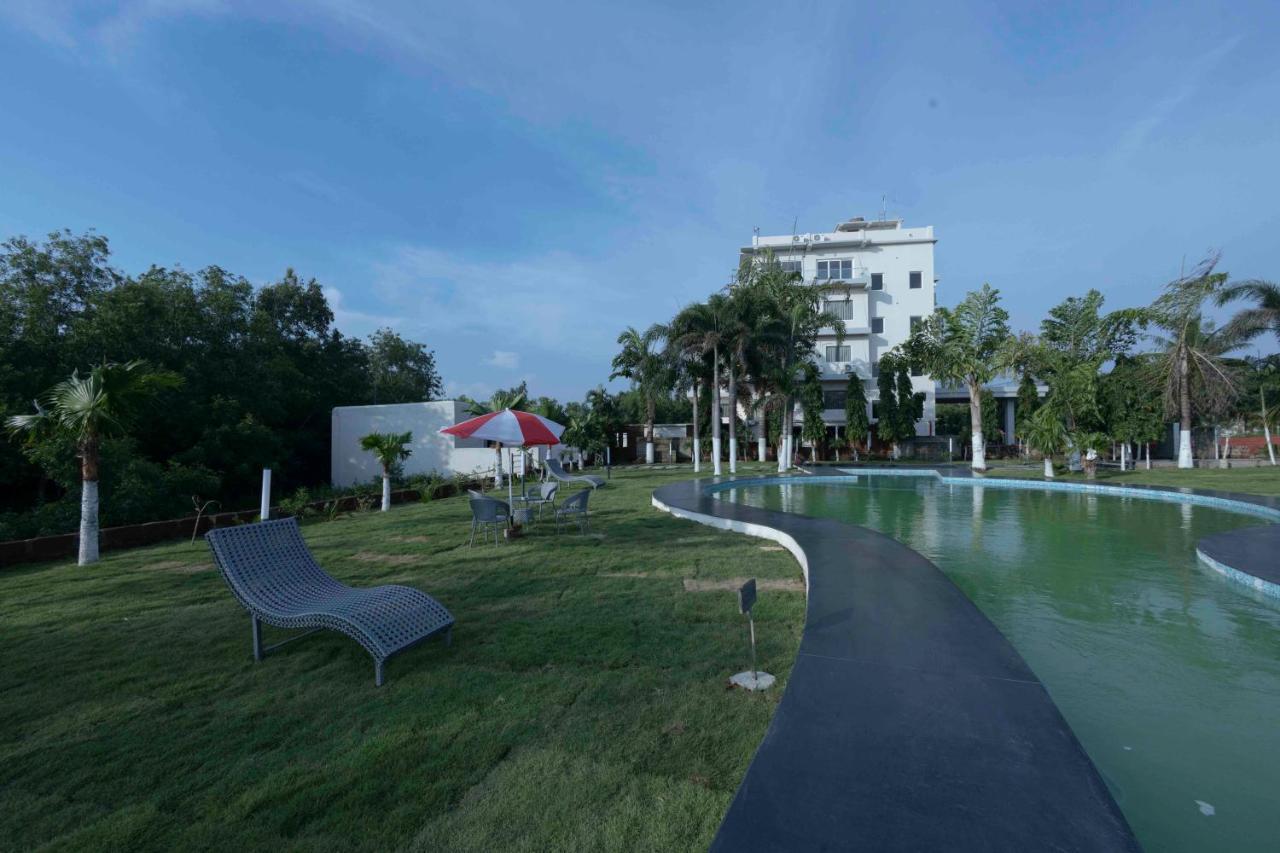 Samudra Resorts And Spa Пури Экстерьер фото
